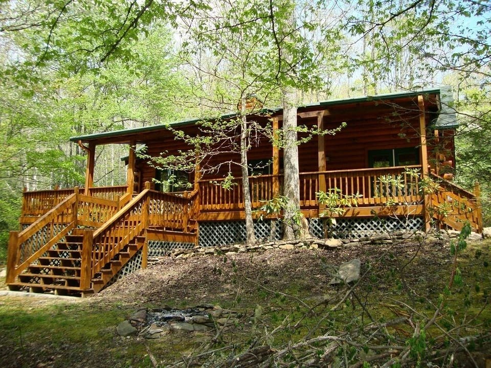 Take the stairs down to fish in the creek or build a fire.