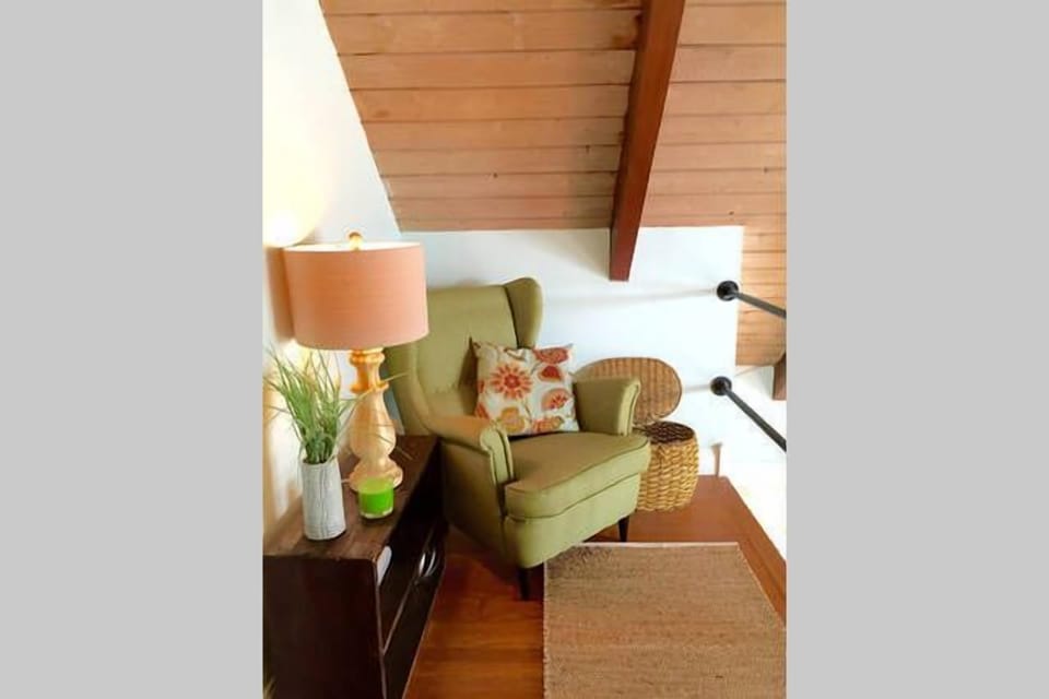 Relax with a good book in the reading nook in the loft while enjoying water view