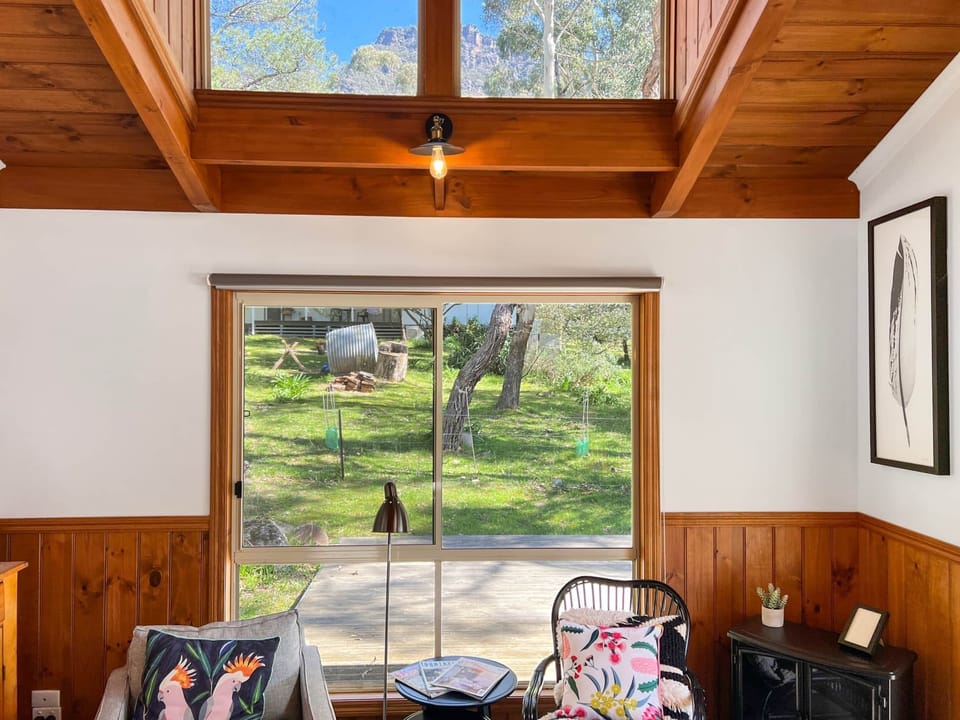 View to Pinnacle: Your scenic retreat awaits.