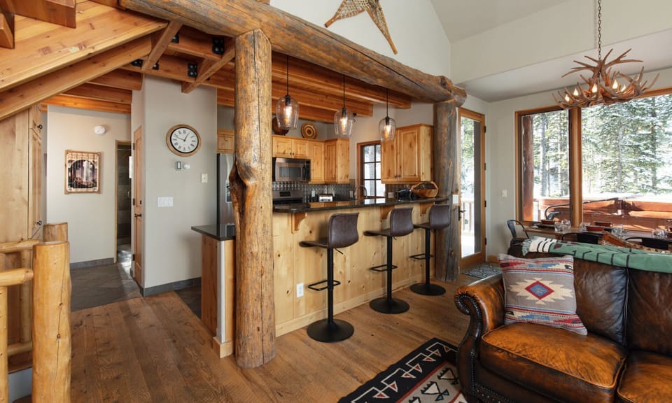 MMH 44 Cowboy Heaven, Kitchen, 2