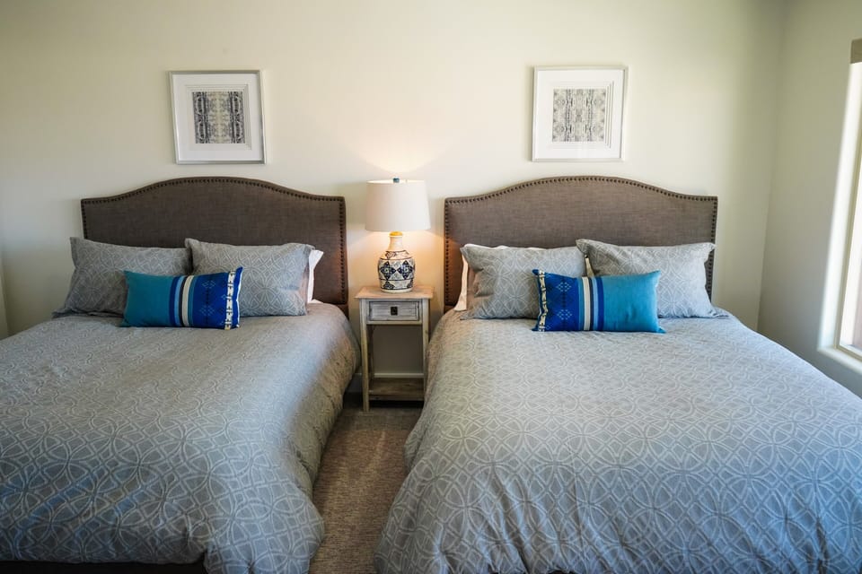 Bedroom 4 - Bedroom 3 is a large bedroom which includes two queen beds, walk-in closet and private TV.