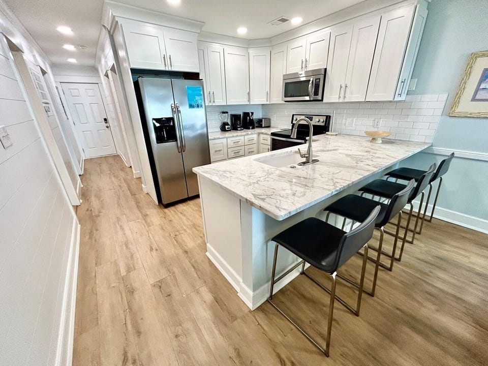 Indoors, Floor, Kitchen, Kitchen Island, Refrigerator