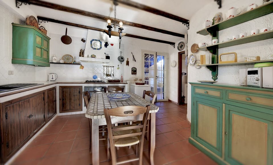 Property, Room, Building, Furniture, Interior Design, Kitchen, Ceiling, House, Cabinetry, Real Estate