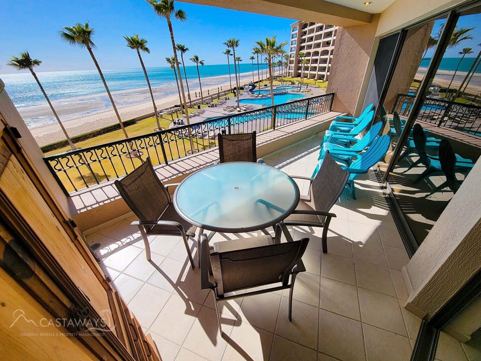 Balcony & Excellent Views