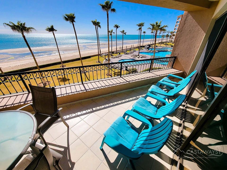 Balcony & Excellent Views