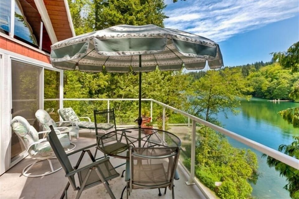 Private surroundings to enjoy relaxation. 