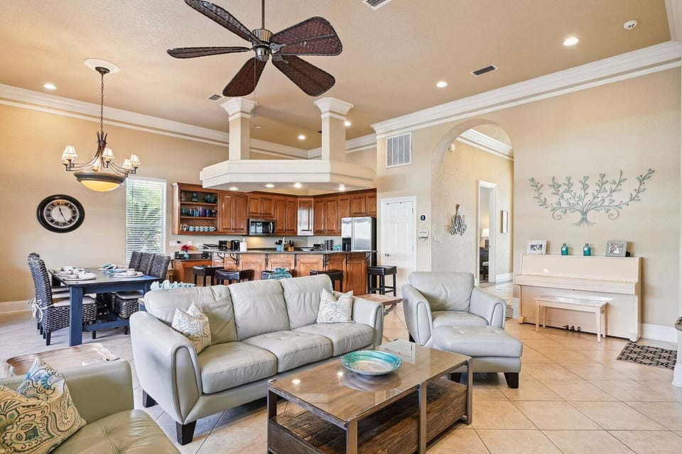 Beachwalk Retreat living room