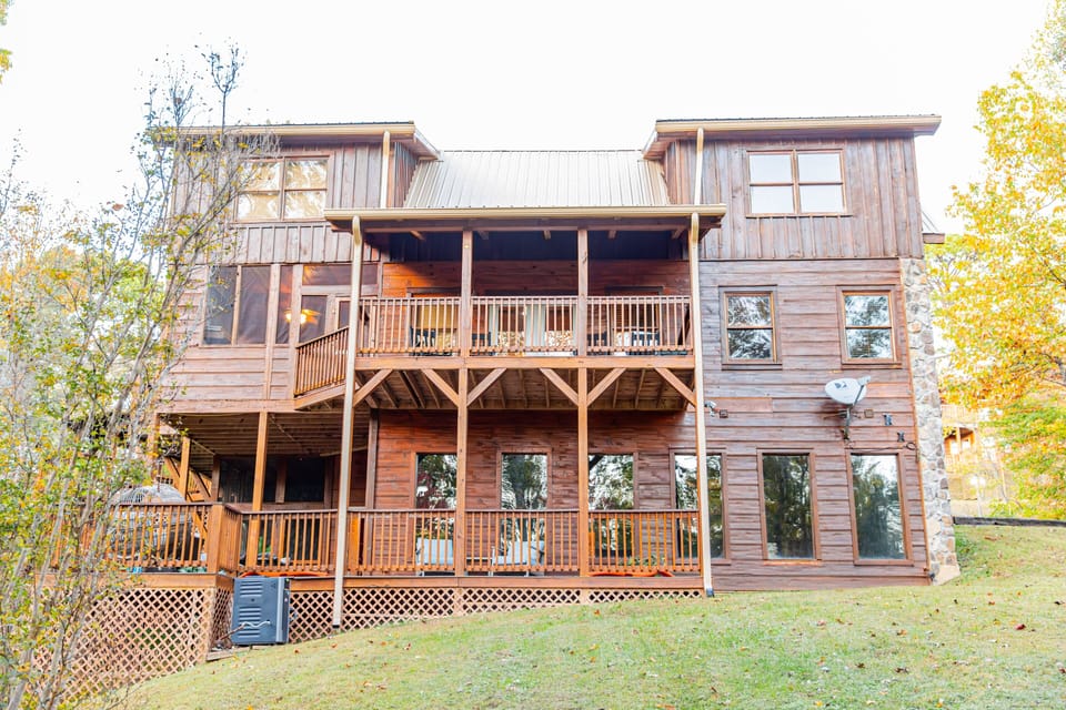 Architecture, Building, House, Indoors, Cabin