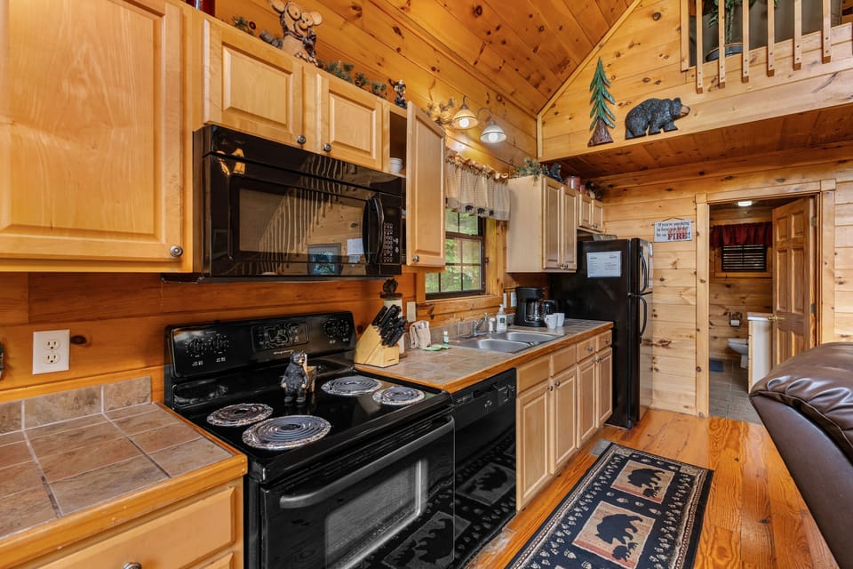 Indoors, Hardwood, Kitchen, Floor, Flooring