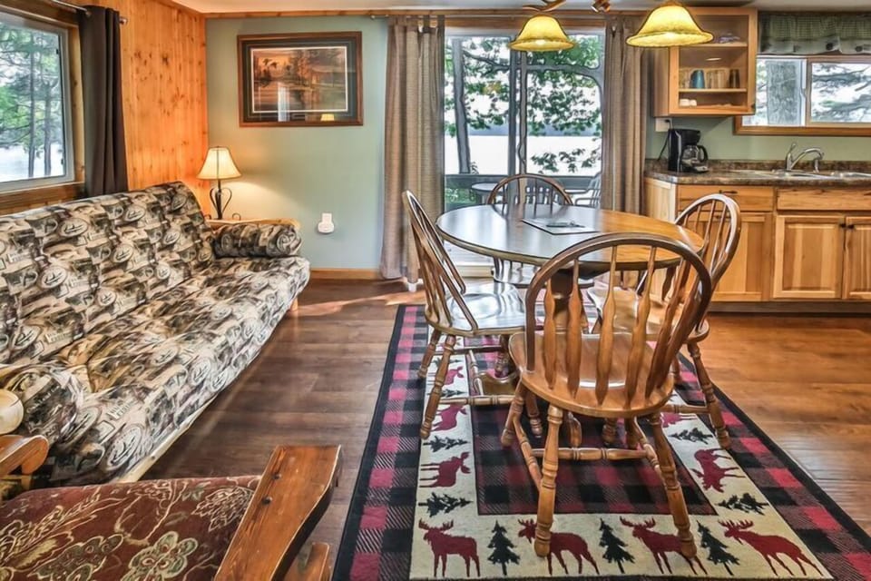 Open concept living/dining area