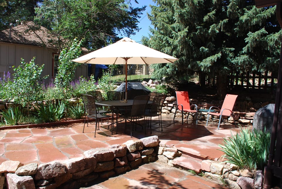 South Side Patio & Grill