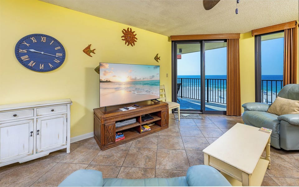 Watch the horizon from your living room as coastal air drifts in through the sliding door