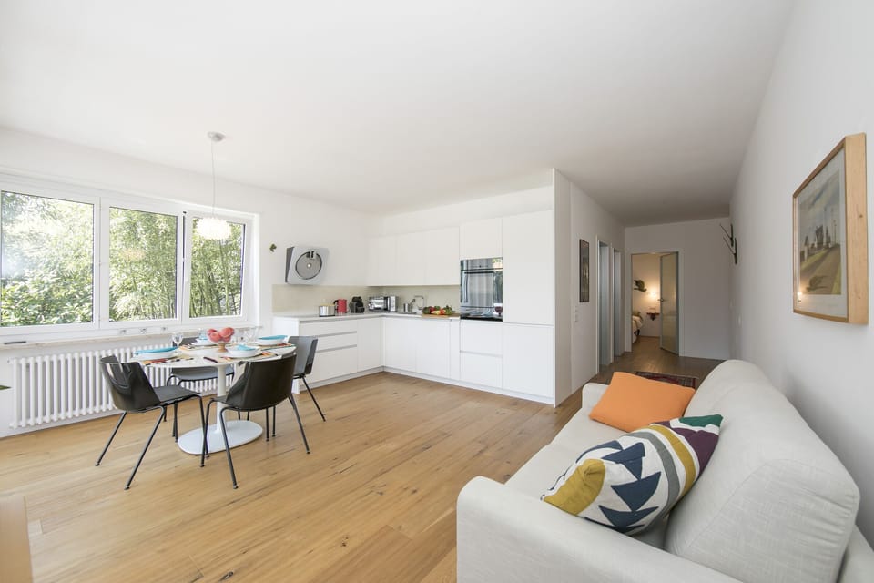 Kitchen and dining area