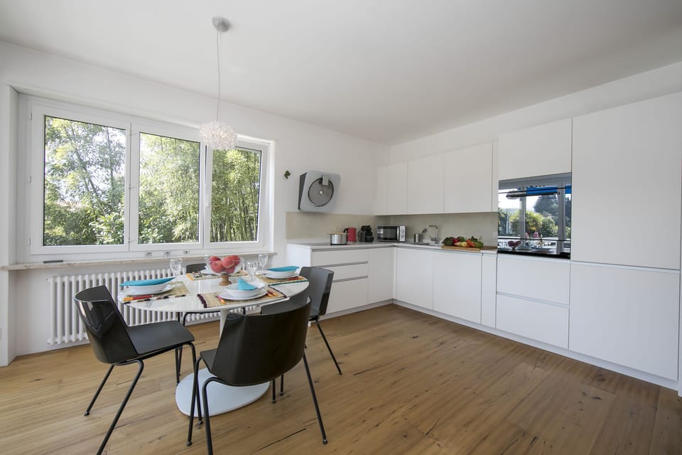 Kitchen and dining area