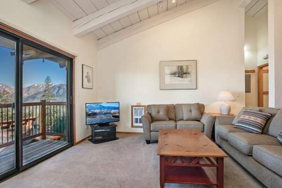 Relax & watch TV or light a fire & enjoy the view
