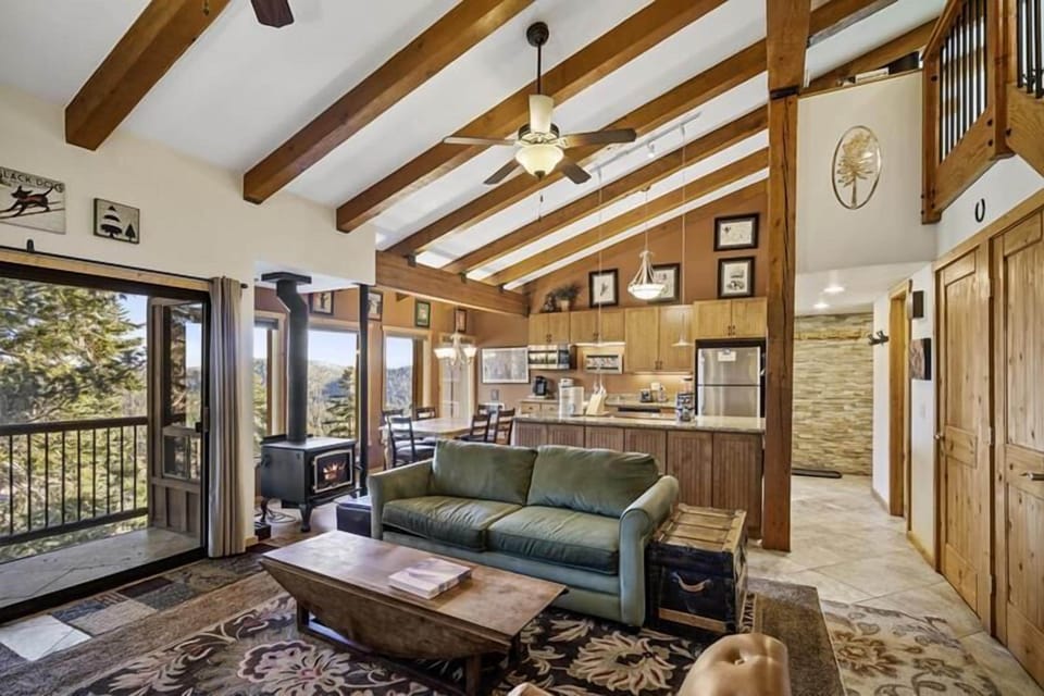 Wall to wall windows with a panoramic view