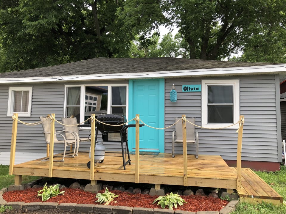 Front view of Olivia cabin