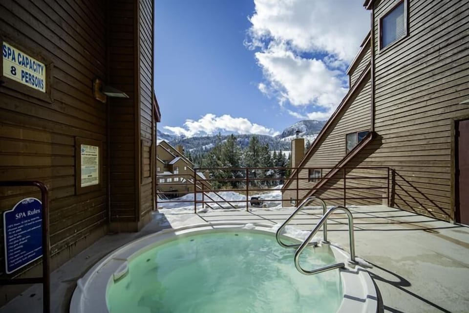 Year round spa, outdoors with incredible views