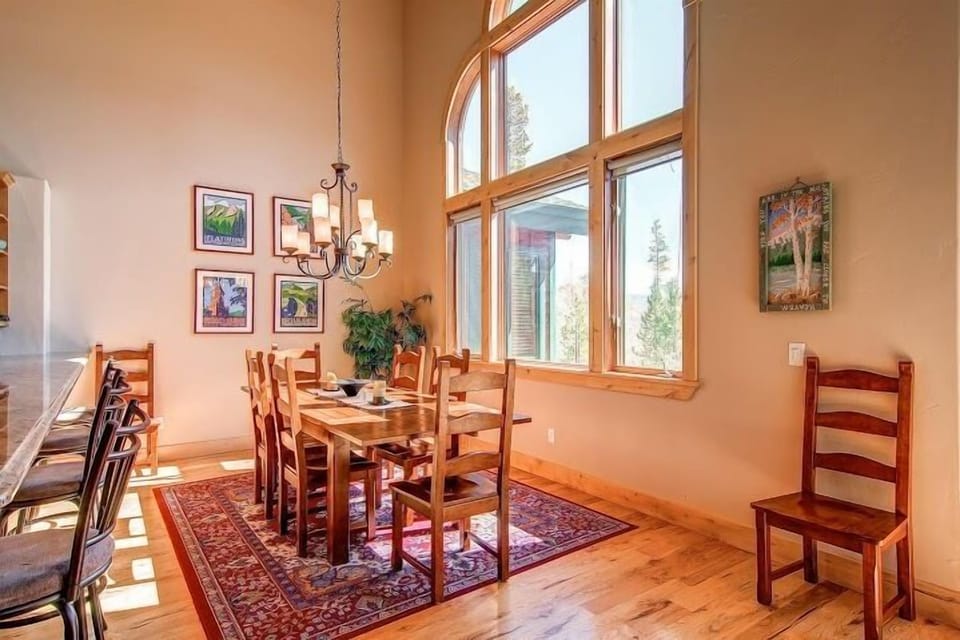 Dining room on main level which can expand to seat up to 12 guests.