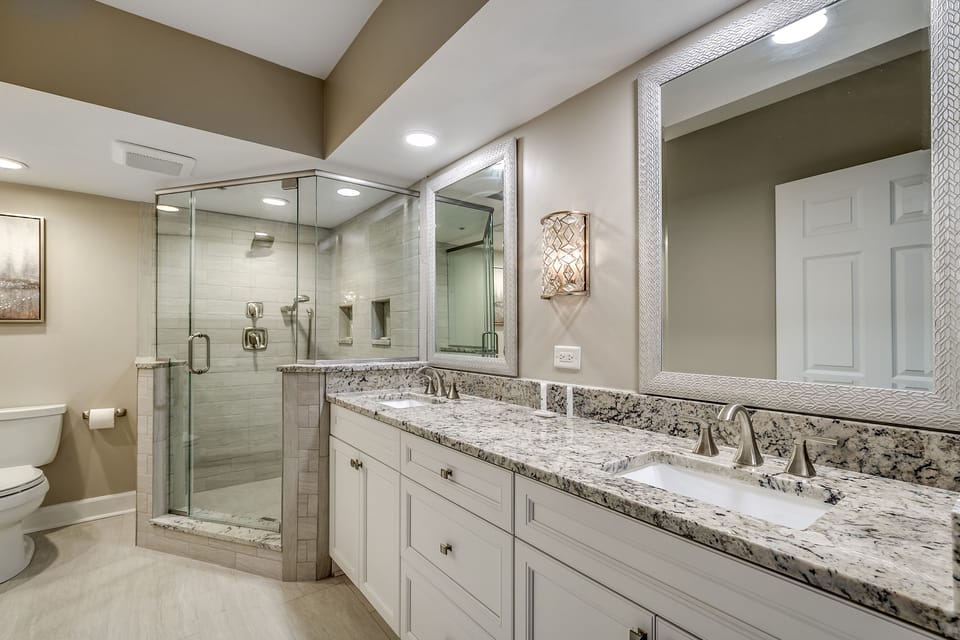 Primary ensuite bathroom