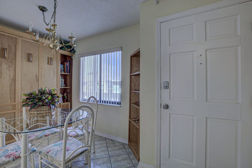 601 Gulf Dr. N Bld D Unit 113     (2).jpg