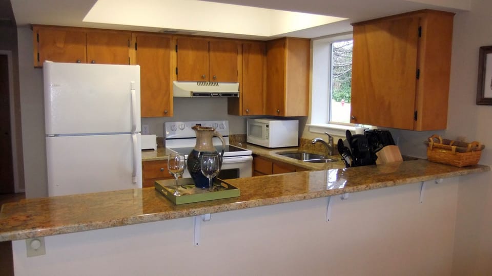 Kitchen Bar