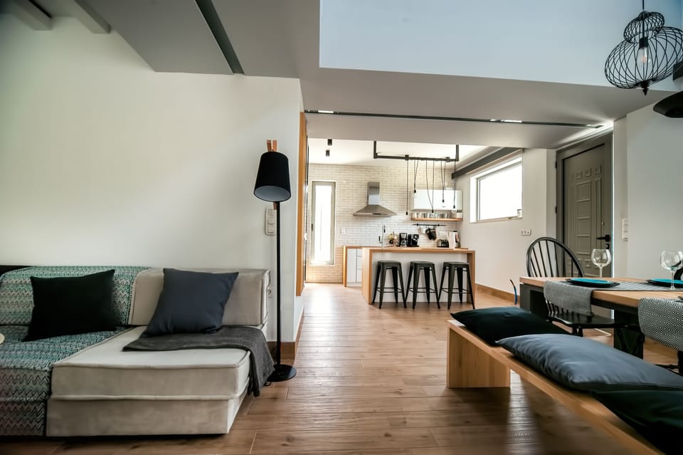 Living room. Near the pool area.