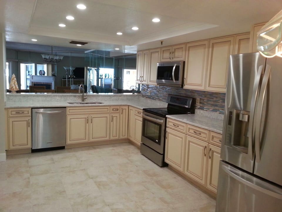 Newly Renovated Kitchen!