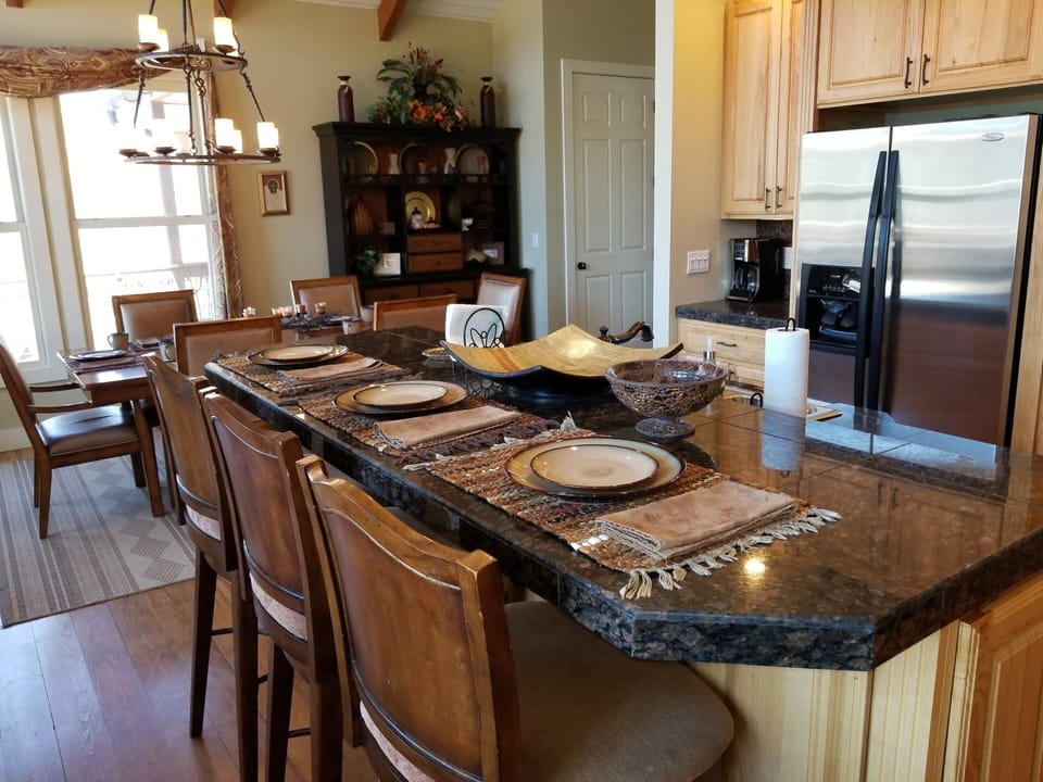 Additional seating at kitchen bar area