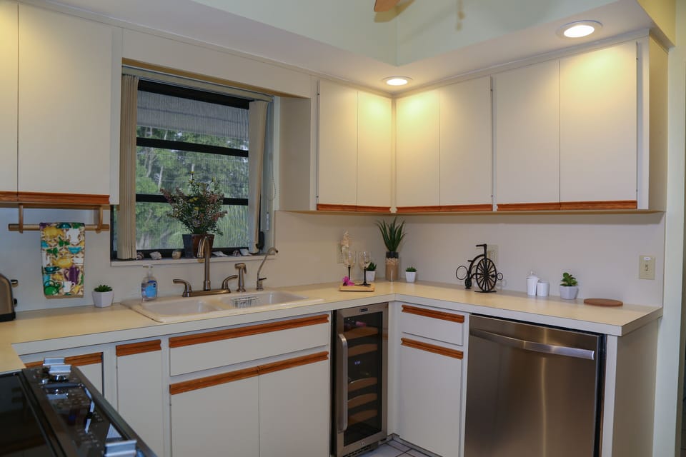 2nd floor kitchen