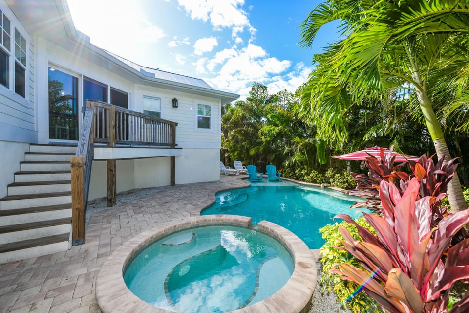 Private Pool and Spa