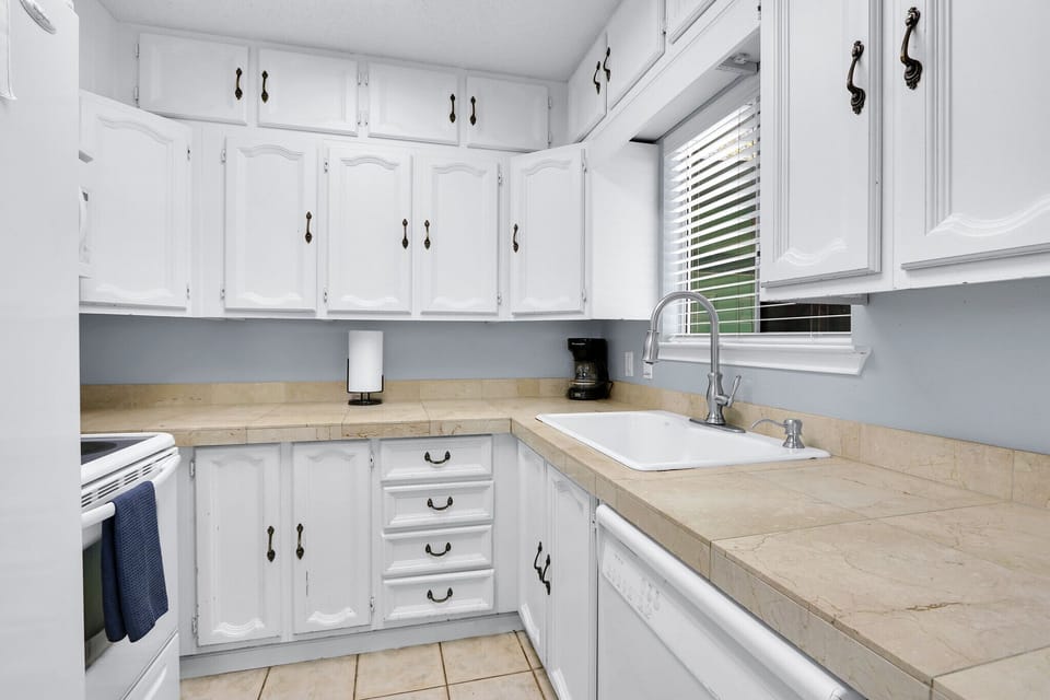 Large countertop space