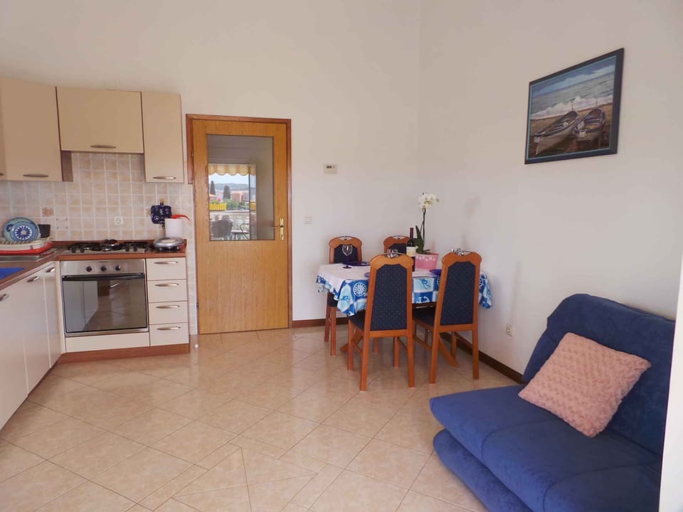 living/bedroom