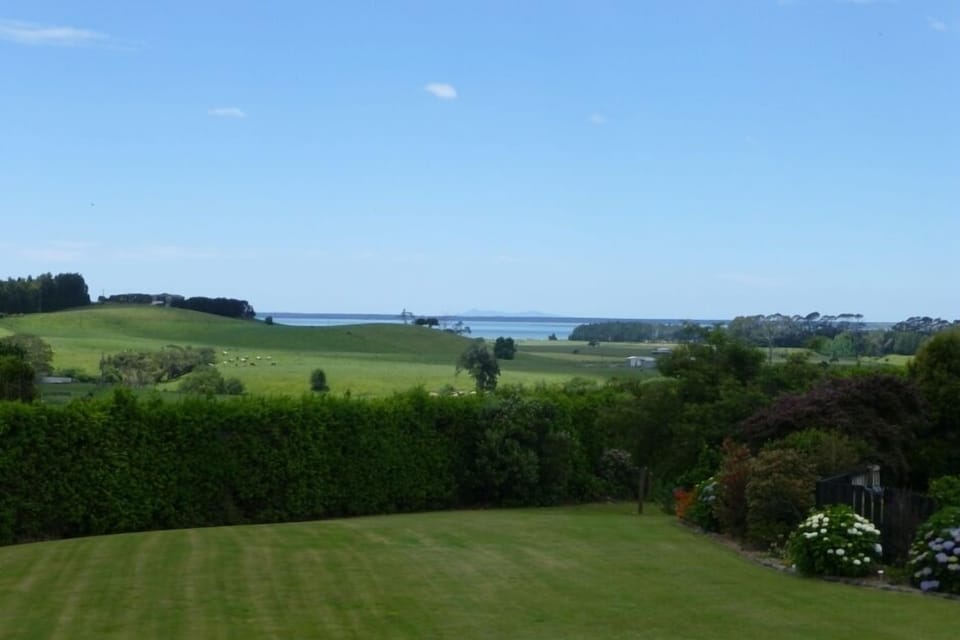 Seaview from expansive lawns