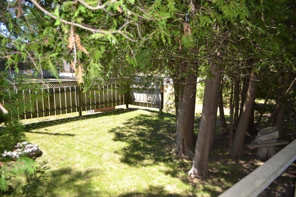 Private front yard