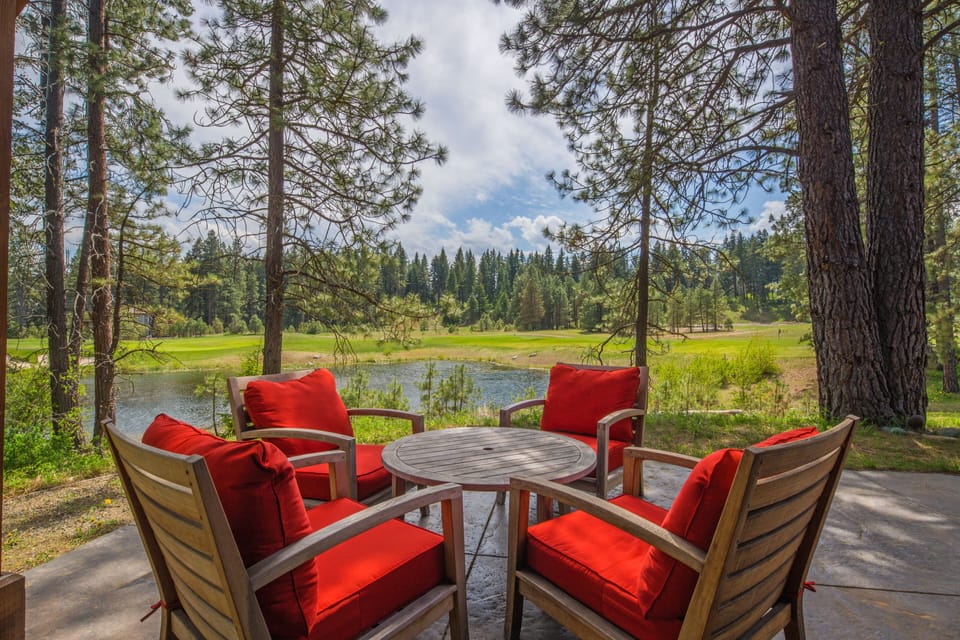 Frog Point in Suncadia Resort! - Patio overlooking one of two ponds and the Rope Rider Golf Course.