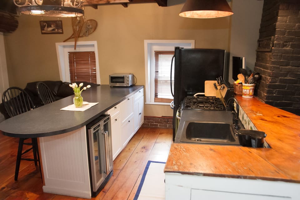 Kitchen Counter