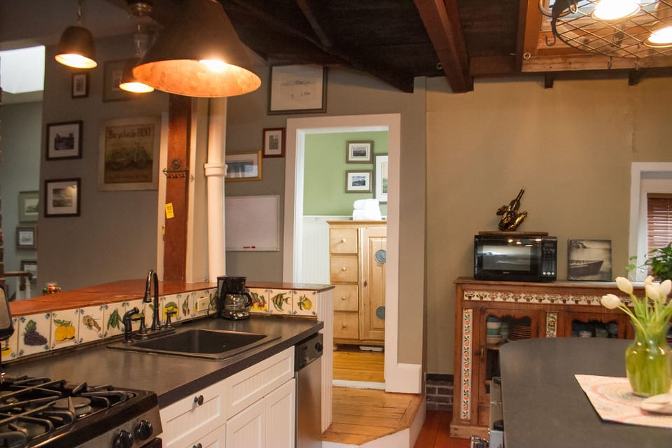 Kitchen to Bathroom