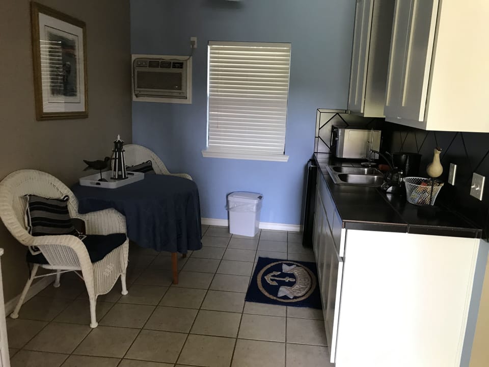 Kitchenette in the Lighthouse Suite