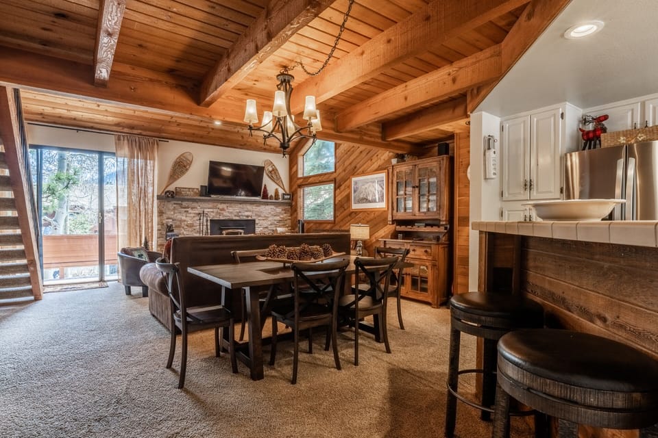 Living Room / Flat Screen TV / Wood Burning Fireplace