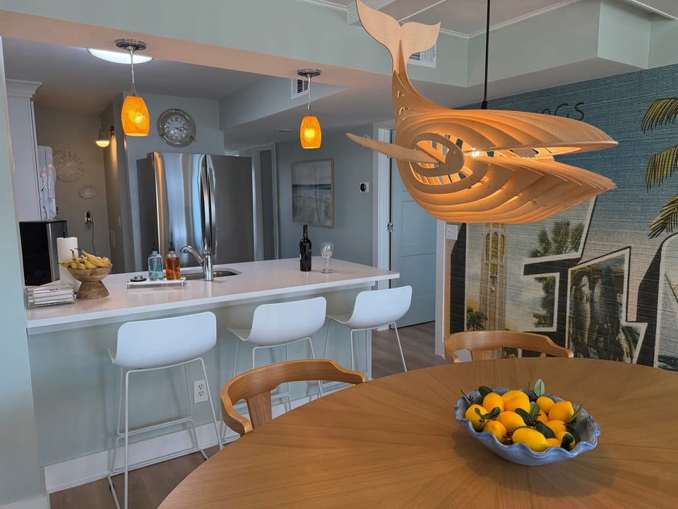 Great kitchen island for working, sitting, eating or even putting out the food 