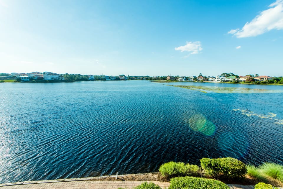 Fabulous Lake view -take a walk by the lake