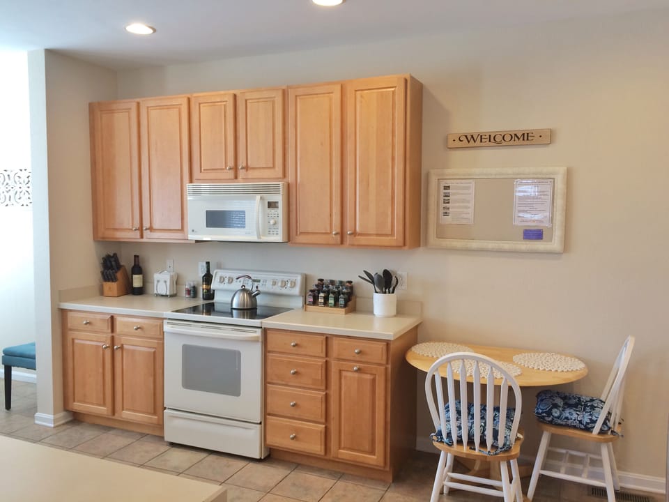 Everything Needed for Pleasurable Meal Preparation--Leave Your Kitchen at Home! 