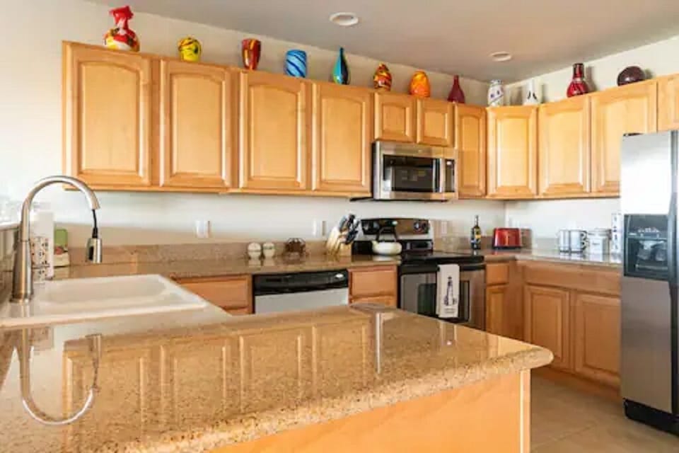 Fully appointed kitchen