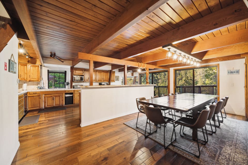 Large dining room table 