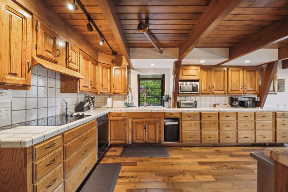 Large kitchen.