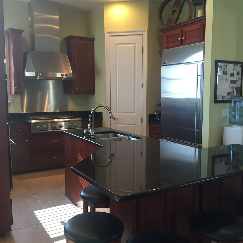 Kitchen Picture 2