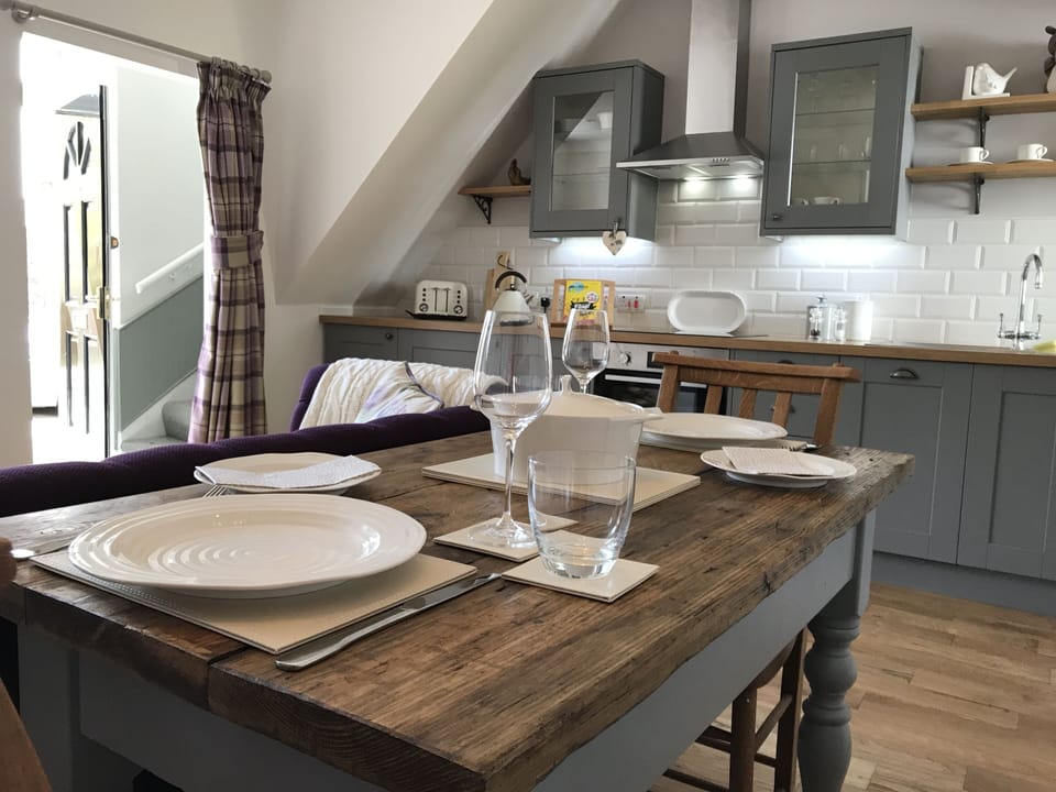 Stylish dining