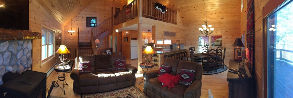 Living & Dining Room