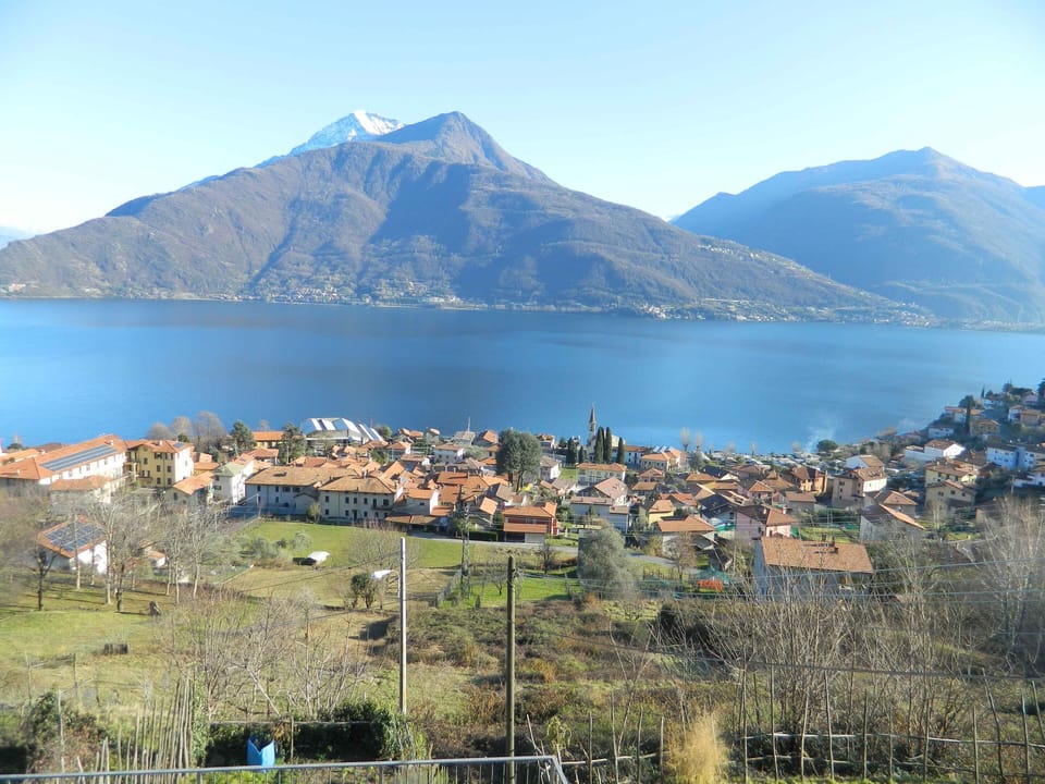 Balcony on Lake Pianello  House in Province of Lecco